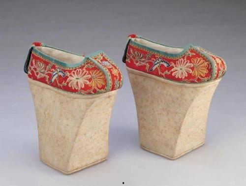 花盆底鞋图片,复古与现代交融的时尚潮流