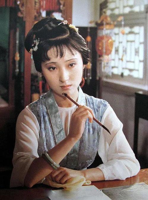 陈晓旭林黛玉生活照,林黛玉的绝美再现,生活照中的古典佳人